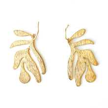 Load image into Gallery viewer, Ker-ij Jewelry - Abstract Leaf Earrings