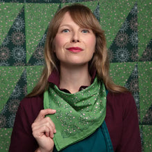 Load image into Gallery viewer, Handker Bandana - No. 106 Posey Bandana
