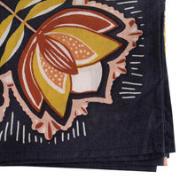 Load image into Gallery viewer, Handker Bandana - No. 039 Elsie Bandana
