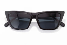 Load image into Gallery viewer, Sunski - Sunglasses
