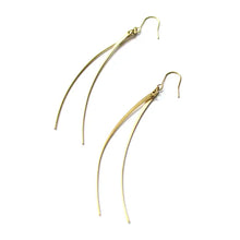 Load image into Gallery viewer, Ker-ij Jewelry - Curved Pin Earrings
