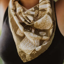Load image into Gallery viewer, Handker Bandana - No. 016 Mushrooms Bandana
